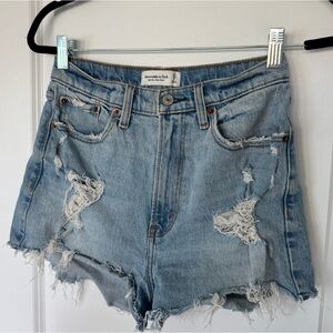 Abercrombie curve love high rise mom short